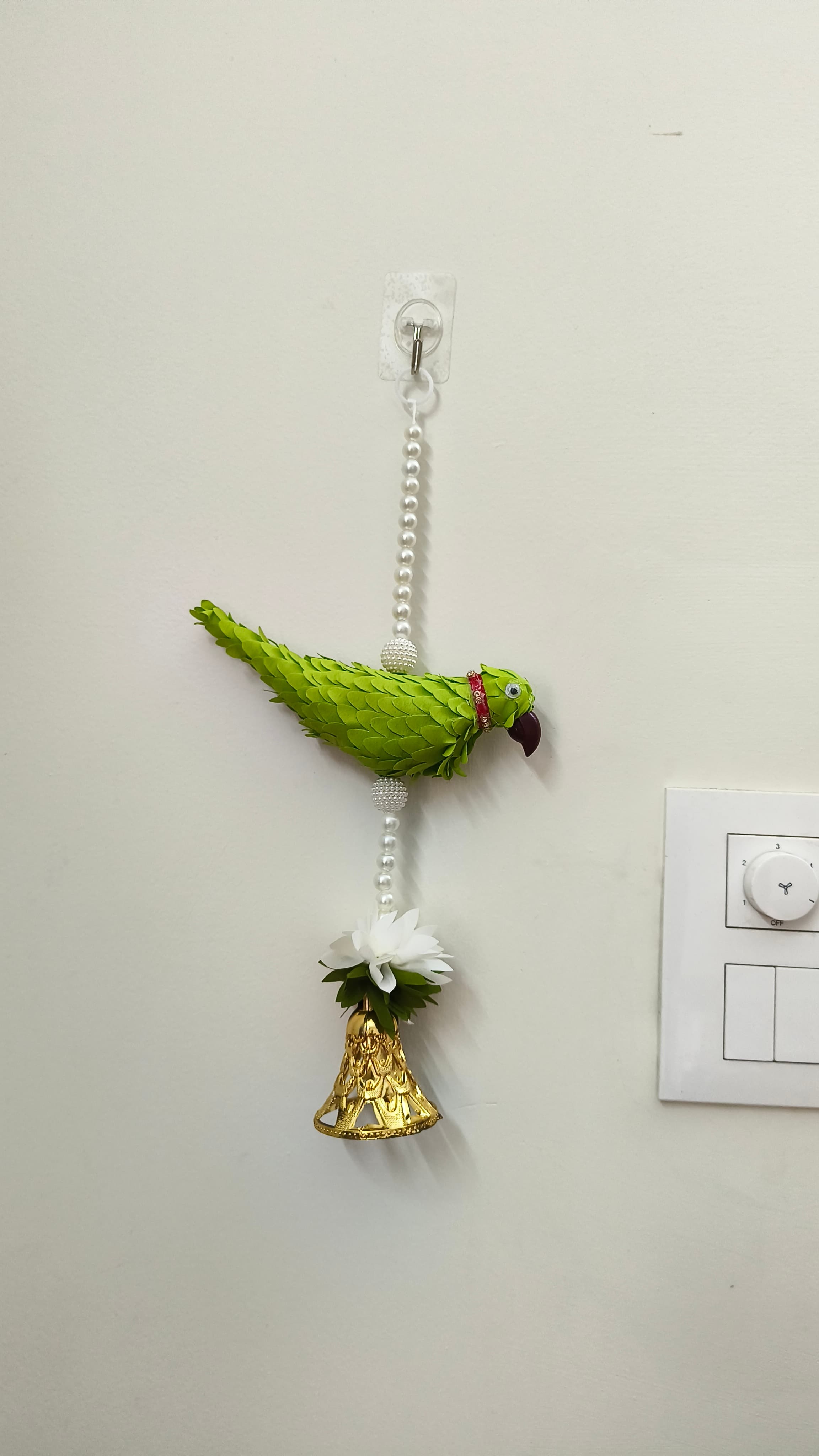 Single Bell Parrot Hanging